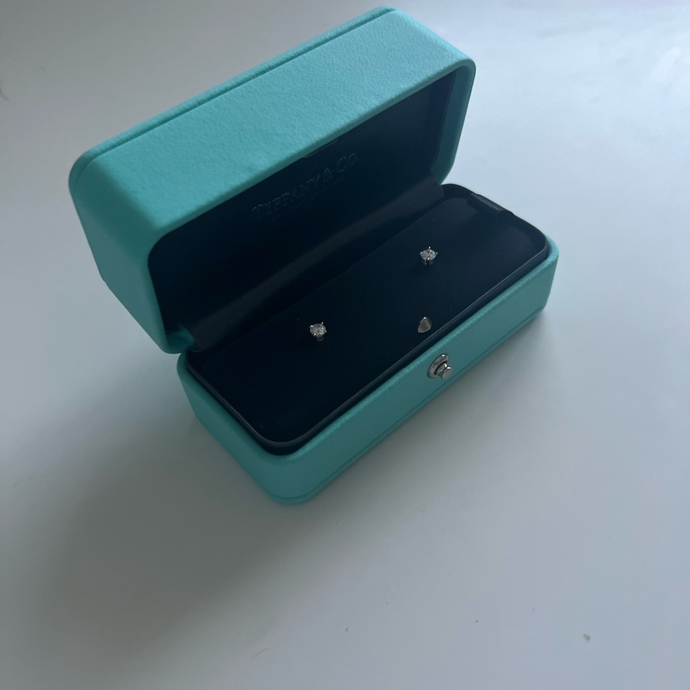 Tiffany 0.36 ctw Platinum Solitaire Diamond Studs with Tiffany Blue Leather Box